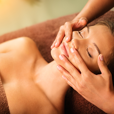 Soin visage - Massage tonifiant